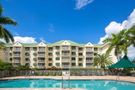 Вилла The Trinidad -Pool & Parking Ки-Уэст Экстерьер фото